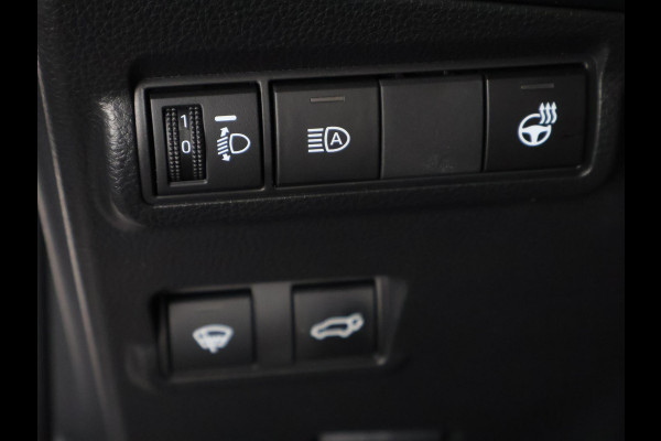 Toyota Corolla Cross Hybrid 140 Dynamic | Stuur-/ & Stoelverwarming | Parkeersensoren | Dodehoek detectie | Elektrische kofferbak