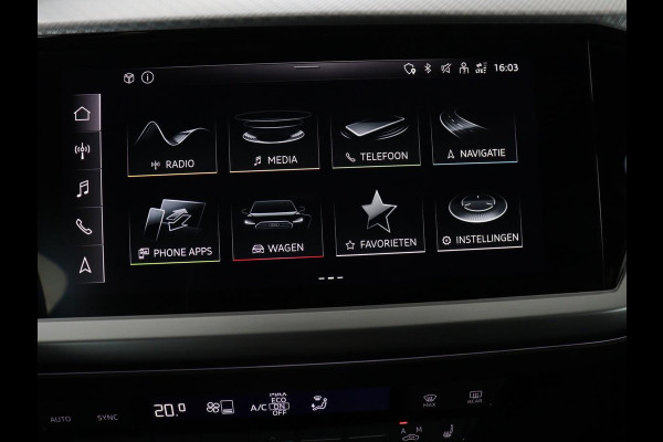 Audi Q4 e-tron 35 Launch edition Advanced Plus 55 kWh | Panoramadak | Stoelverwarming | Adaptive cruise | Matrix LED | Warmtepomp | Navigatie | Carplay | Sportstoelen