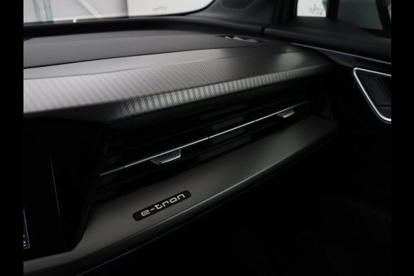 Audi Q4 e-tron 35 Launch edition Advanced Plus 55 kWh | Panoramadak | Stoelverwarming | Adaptive cruise | Matrix LED | Warmtepomp | Navigatie | Carplay | Sportstoelen