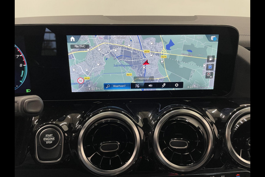 Mercedes-Benz GLA 250 e AMG Line PHEV Automaat | Panorama dak | 360 Camera | Adaptieve Led | Leder Interieur | elektrische Achterklep | Carplay/Android Auto | Navigatie
