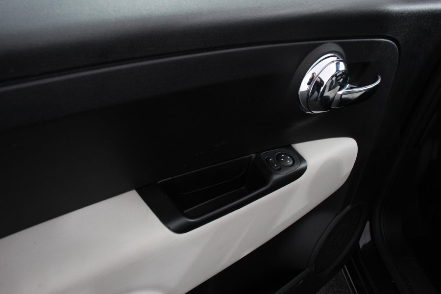 Fiat 500 1.0 Hybrid 69pk Dolcevita | Navigatie | Apple Carplay/Android Auto | Panoramadak | Parkeersensor achter | Cruise Control | Climatronic