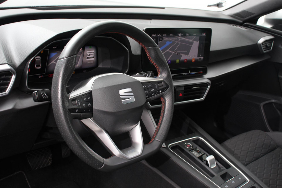 Seat Leon ST 1.5 TSI 150pk Automaat ST FR Navigatie Adaptive Cruise Control Lane Assist Stoel/Stuurverwarming Keyless Go