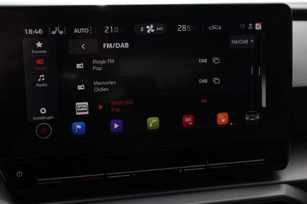 Seat Leon ST 1.5 TSI 150pk Automaat ST FR Navigatie Adaptive Cruise Control Lane Assist Stoel/Stuurverwarming Keyless Go