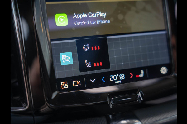 Volvo XC60 2.0 T6 Plug-in hybrid AWD Ultimate Dark / Pano / trekhaak / ACC / Carplay