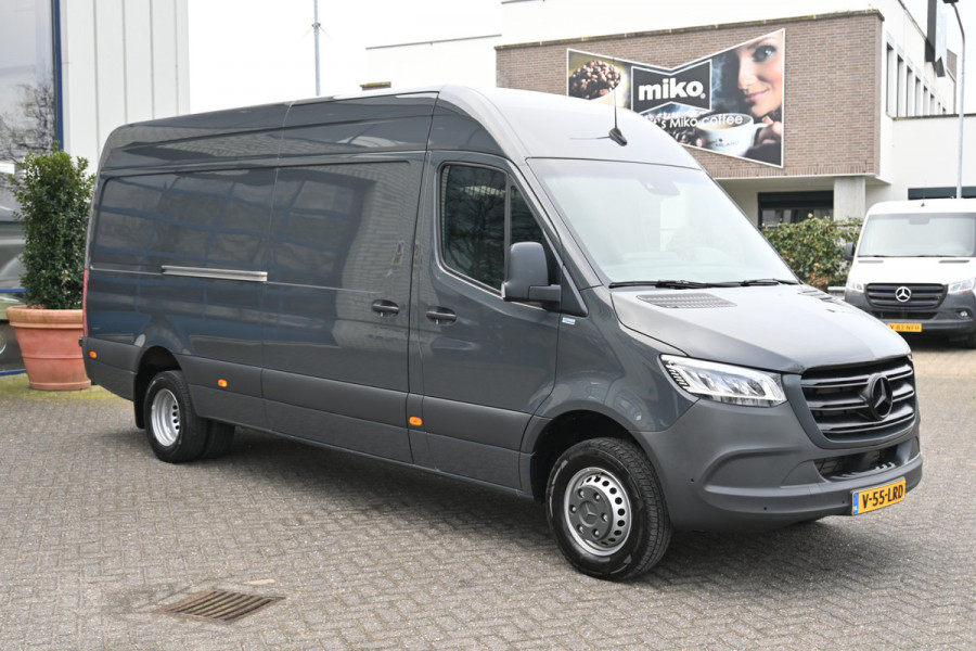 Mercedes-Benz Sprinter 519 CDI L3H2 3500 KG trekhaak, LED, Geveerde stoel