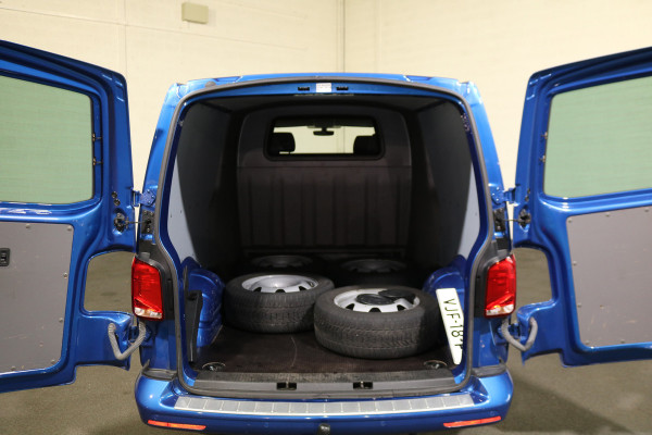Volkswagen Transporter 2.0 TDI L2 H1 Bulli DC Automaat