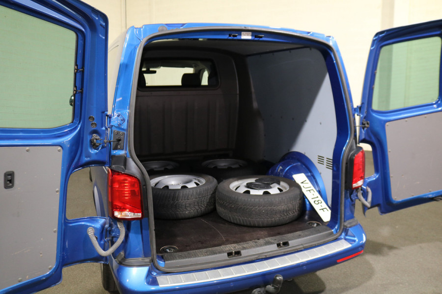 Volkswagen Transporter 2.0 TDI L2 H1 Bulli DC Automaat