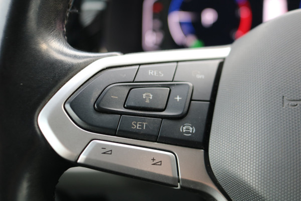 Volkswagen Transporter 2.0 TDI L2 H1 Bulli DC Automaat