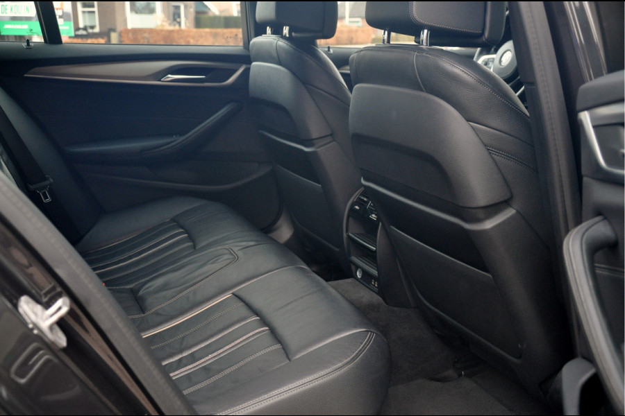 BMW 5 Serie Touring 518d High Executive M-Sport Edition | 20 inch | Panoramadak | Comfortstoelen