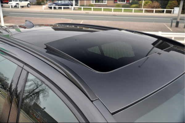 BMW 5 Serie Touring 518d High Executive M-Sport Edition | 20 inch | Panoramadak | Comfortstoelen