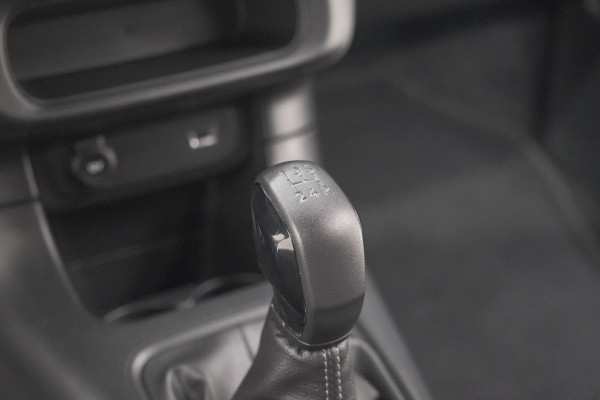 Citroën C3 PureTech 82 Feel | Apple Carplay | Parkeersensoren | Getint Glas | Navigatie