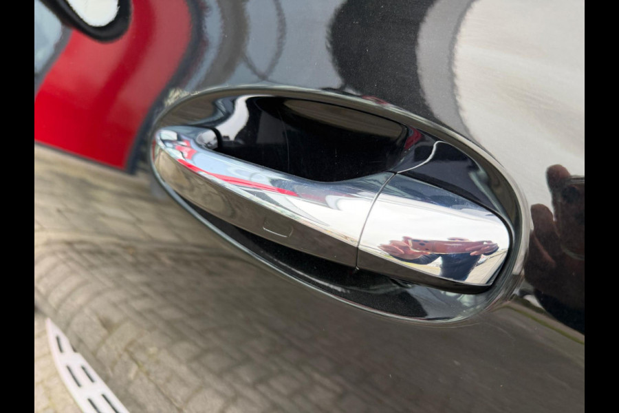 Mercedes-Benz GLS 580 4MATIC Premium AMG Full Spec