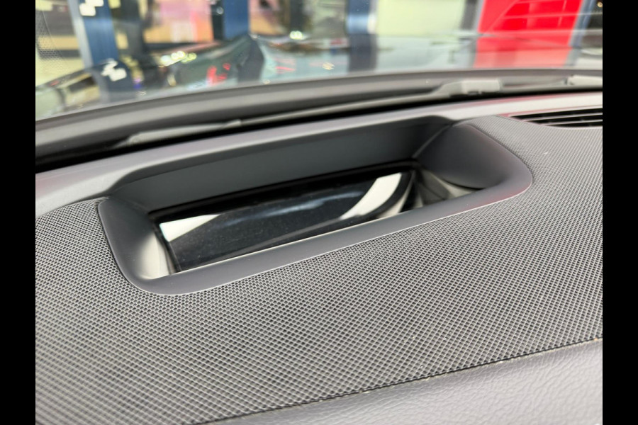 Mercedes-Benz GLS 580 4MATIC Premium AMG Full Spec