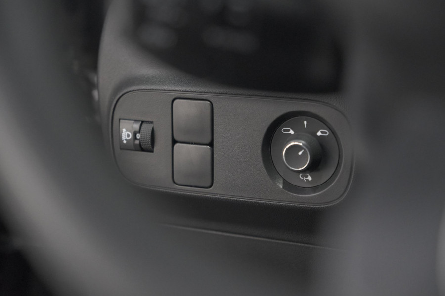 Citroën C3 PureTech 110 EAT6 C-Series | Apple Carplay | Parkeersensoren | Climate Control