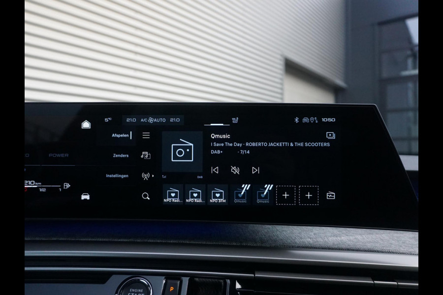 Peugeot 3008 1.2 Hybrid 136 GT Leder alcantara interieur | All season banden