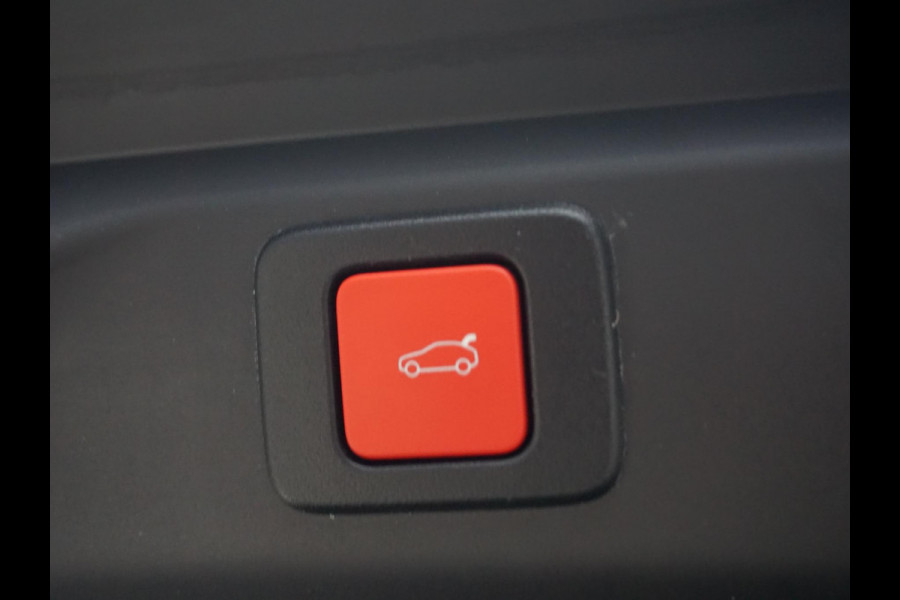 Peugeot 3008 1.2 Hybrid 136 GT Leder alcantara interieur | All season banden