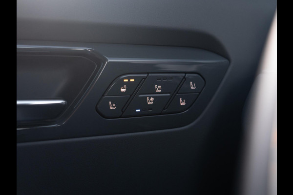 Kia EV9 Launch Edition GT-Line AWD 99.8 kWh | Speciale kleur | 7-Pers. | 21" | Head-Up | Stoel-/Stuurverwarming | Premium Audio | Schuif-/kanteldak | Adapt. Cruise | Matte blauw