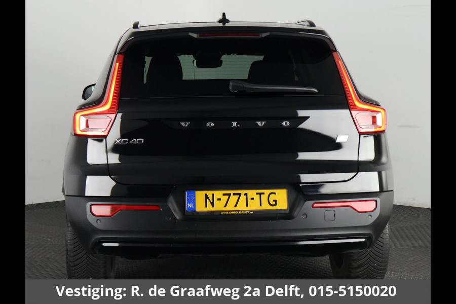 Volvo XC40 Recharge Core | Apple Carplay & AndroidAUTO | Dwarsstangen | Elektrische kofferklep | Camera |