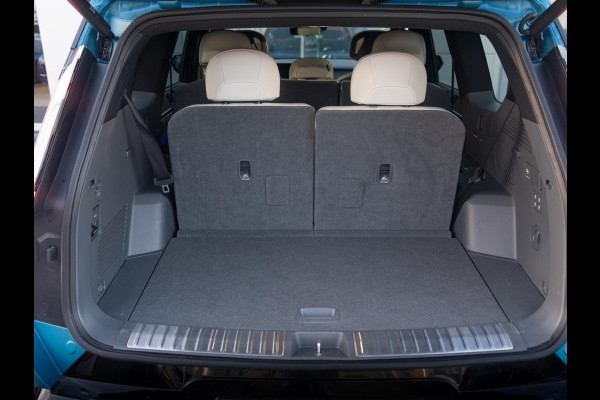 Kia EV9 Launch Edition GT-Line AWD 99.8 kWh | Speciale kleur | 7-Pers. | 21" | Head-Up | Stoel-/Stuurverwarming | Premium Audio | Schuif-/kanteldak | Adapt. Cruise | Matte blauw