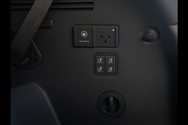 Kia EV9 Launch Edition GT-Line AWD 99.8 kWh | Speciale kleur | 7-Pers. | 21" | Head-Up | Stoel-/Stuurverwarming | Premium Audio | Schuif-/kanteldak | Adapt. Cruise | Matte blauw