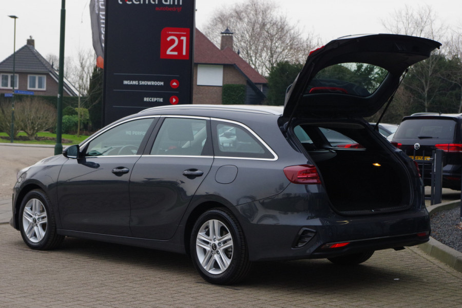 Kia Ceed Sportswagon 1.5 T-GDi 160 PK DynamicLine, Cruise Control, Camera, Navigatie