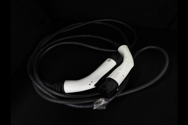 Ford Kuga 2.5 PHEV Plug-In ST-Line X NAVI/HEAD-UP/LED/B&O/18"LMV!