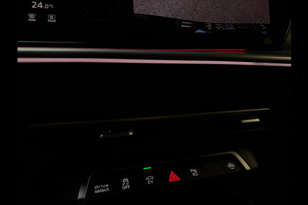 Audi Q3 Sportback Sportback 2xS-line e-hybrid 272 PK Tech plus Matrix Full LED Black Optik