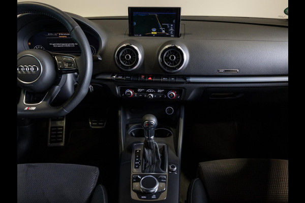 Audi A3 Limousine 35 TFSI CoD 2x S-Line / 150pk / B&O / Apple CarPlay / Stoelverwarming /
