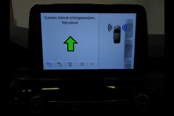 Ford Kuga 2.5 PHEV Plug-In Vignale TREKH./NAVI/CAMERA/LED/B&O/18"LMV!