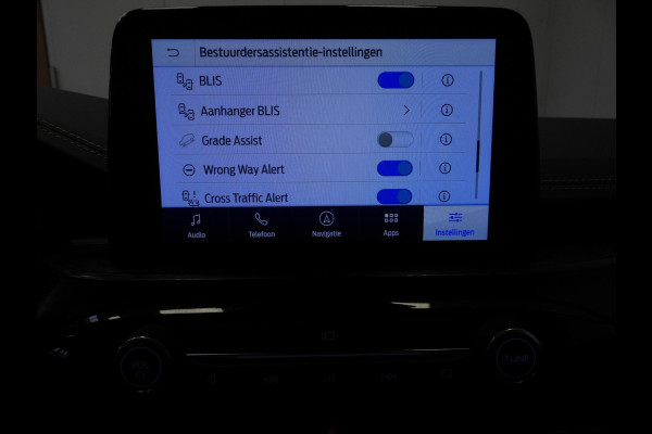 Ford Kuga 2.5 PHEV Plug-In Vignale TREKH./NAVI/CAMERA/LED/B&O/18"LMV!