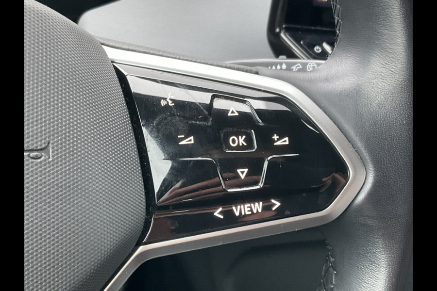 Volkswagen ID.3 First Plus 58 kWh Carplay Adap.Cruise Camera Stoel/Stuurverw Keyless Led NL-Auto!