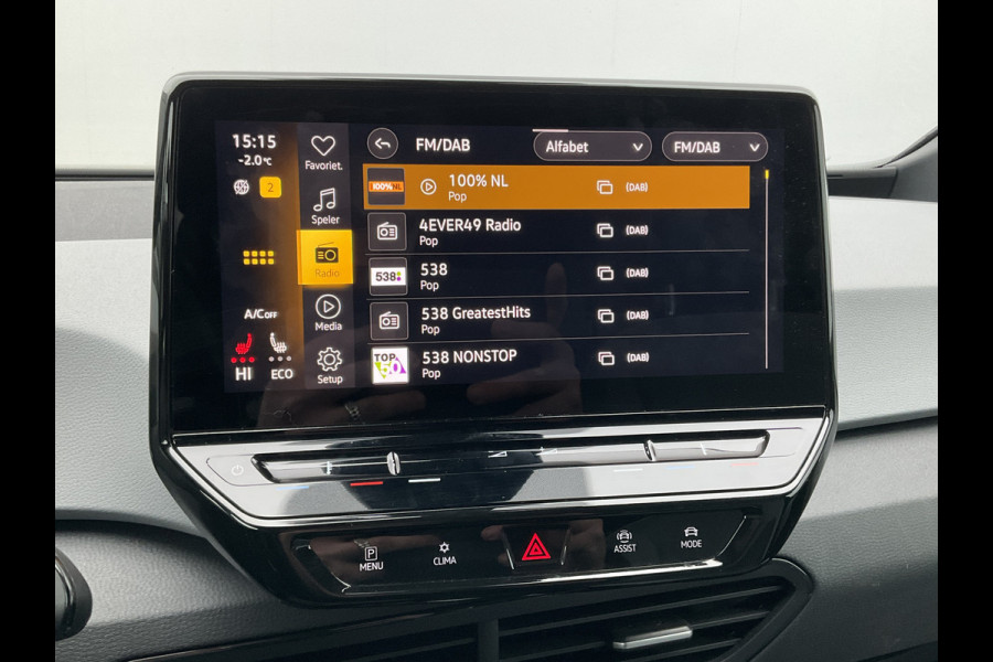 Volkswagen ID.3 First Plus 58 kWh Carplay Adap.Cruise Camera Stoel/Stuurverw Keyless Led NL-Auto!