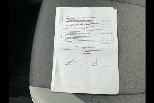 Volkswagen ID.3 First Plus 58 kWh Carplay Adap.Cruise Camera Stoel/Stuurverw Keyless Led NL-Auto!