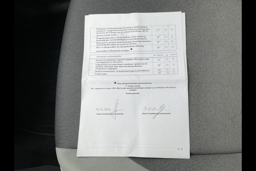 Volkswagen ID.3 First Plus 58 kWh Carplay Adap.Cruise Camera Stoel/Stuurverw Keyless Led NL-Auto!