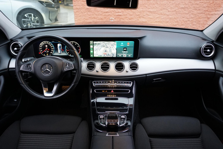Mercedes-Benz E-Klasse Estate 200 Premium *INCL. BTW* + CARPLAY / CAMERA / STOELVERWARMING