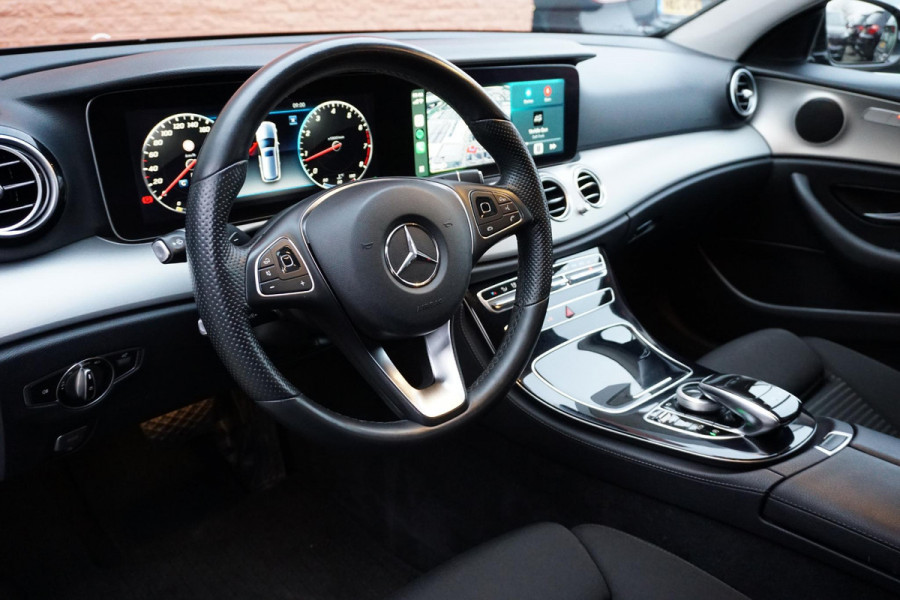 Mercedes-Benz E-Klasse Estate 200 Premium *INCL. BTW* + CARPLAY / CAMERA / STOELVERWARMING