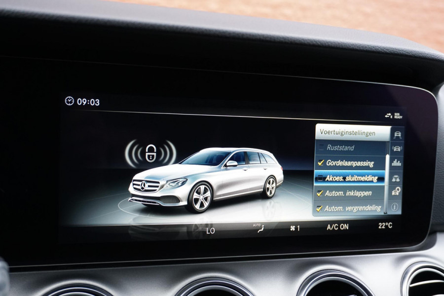 Mercedes-Benz E-Klasse Estate 200 Premium *INCL. BTW* + CARPLAY / CAMERA / STOELVERWARMING
