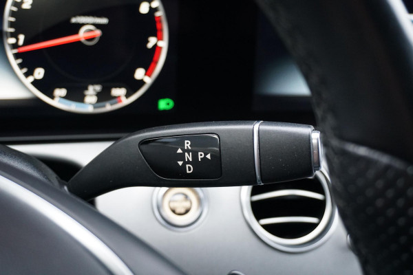 Mercedes-Benz E-Klasse Estate 200 Premium *INCL. BTW* + CARPLAY / CAMERA / STOELVERWARMING