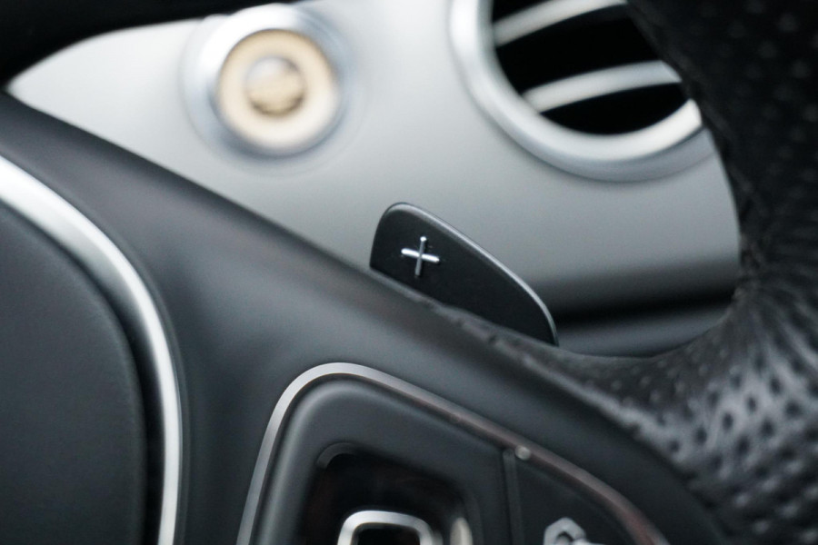 Mercedes-Benz E-Klasse Estate 200 Premium *INCL. BTW* + CARPLAY / CAMERA / STOELVERWARMING