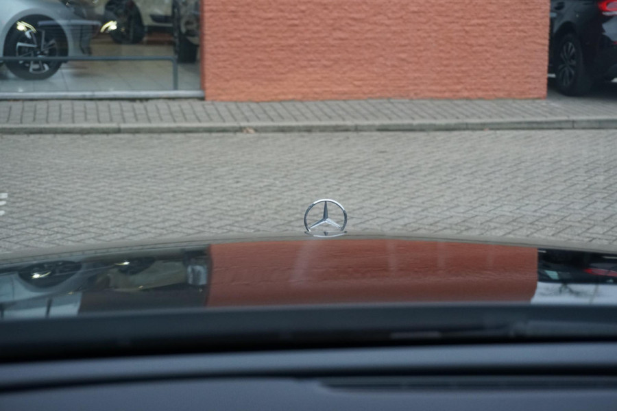 Mercedes-Benz E-Klasse Estate 200 Premium *INCL. BTW* + CARPLAY / CAMERA / STOELVERWARMING