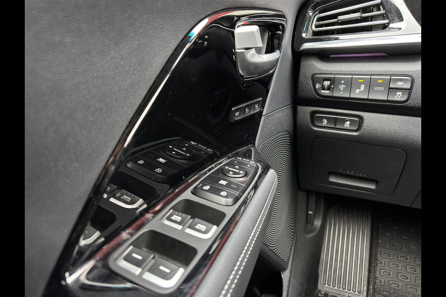 Kia e-Niro ExecutiveLine 64 kWh | SOH: 96,8% | Leder | Full LED | Adaptive CC | Climate | Navi | JBL Audio |