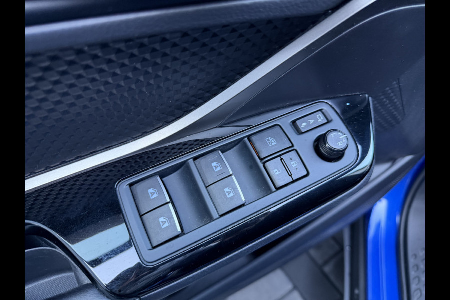 Toyota C-HR 1.8 Hybrid Bi-Tone | BOVAG GARANTIE | Rijklaar!!