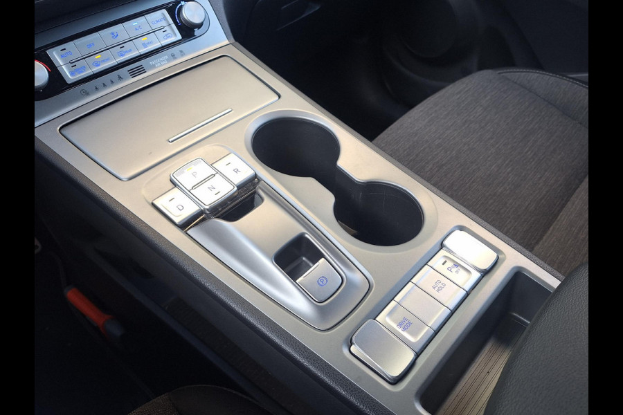 Hyundai Kona EV Comfort 64 kWh | SOH: 95,5% | 3 Fase | Warmtepomp | Navi | Adaptive CC | Climate |