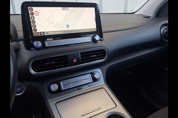Hyundai Kona EV Comfort 64 kWh | SOH: 95,5% | 3 Fase | Warmtepomp | Navi | Adaptive CC | Climate |