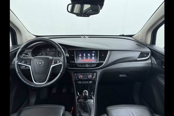 Opel Mokka X 1.4 Turbo 141PK Leder AGR Comfort Stoelen Navi Camera Ecc Cruise Control Schuif-kanteldak Apple Carplay Android Auto Bi-Fuel Onl Stoel+Stuurverwarming Lmv Led Privacy Glas Pdc Zeer luxe en complete Opel Mokka!
