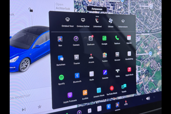 Tesla Model 3 RWD SR plus 325PK SOH 90% LFP Accu Lmv 18" AutoPilot Leder Panoramadak Adaptive-Cruise Camera's Elektr.-Stuur+Stoelen+Spiegels+G Navi LED DAB Voorverwarmen interieur via App Keyless One-Pedal-Drive Fabrieksgarantie op Accu en Motor tot 29-12-2028/160.000km