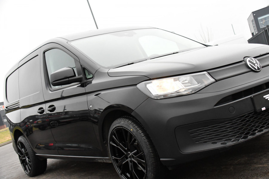 Volkswagen Caddy Cargo Maxi 2.0 TDI Black Edition Cruise, Carplay, Stoelverwarming, 122pk, Automaat, Standkachel, Multimedia, Uniek!