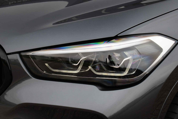 BMW X1 xDrive25e M-Sport Shadowline El-Klep 18inch Stoelverw