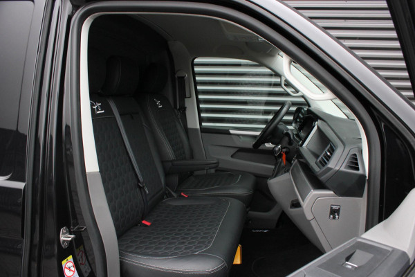 Volkswagen Transporter 2.0 TDI L2H1 150PK JB- EDITION DSG / PDC / VERLAGINGSVEREN / LEDEREN BEKLEDING / FULL / APPLE CARPLAY /NAVI
