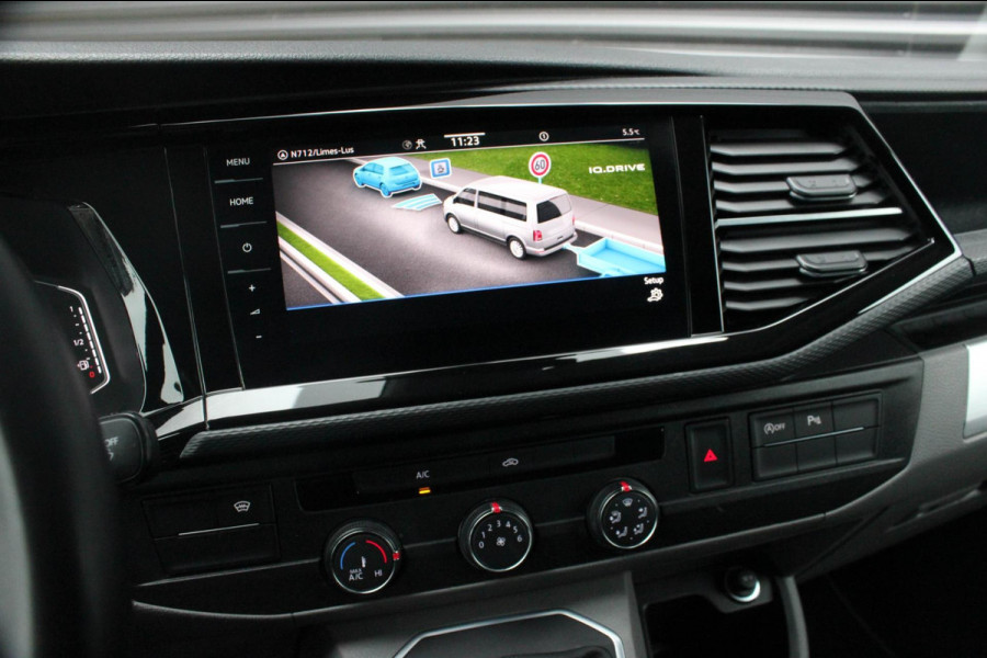 Volkswagen Transporter 2.0 TDI L2H1 150PK JB- EDITION DSG / PDC / VERLAGINGSVEREN / LEDEREN BEKLEDING / FULL / APPLE CARPLAY /NAVI